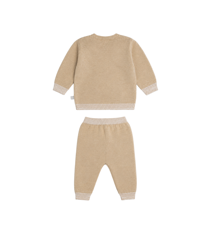 Baby Teddy Knitted In beige uitgevoerd