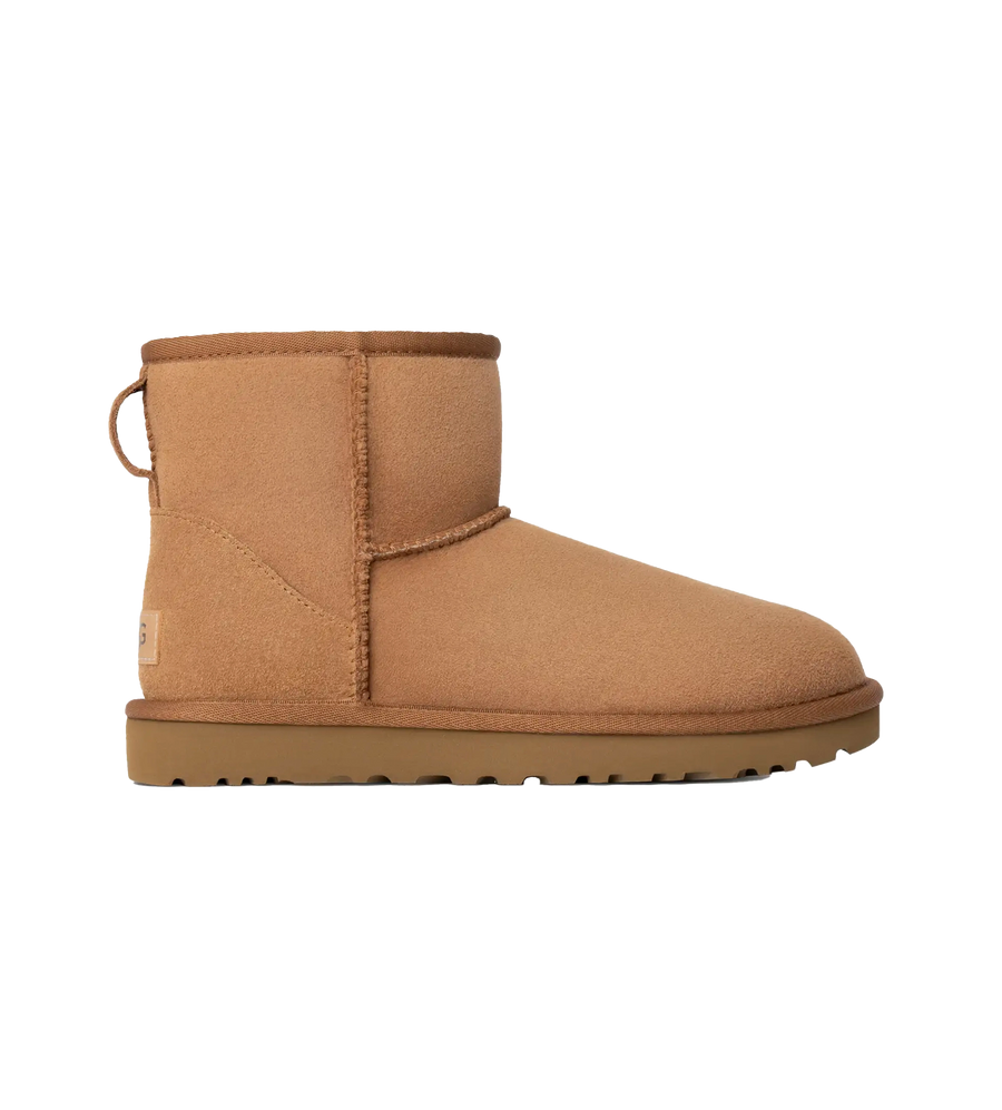 UGG Classic Mini II Kids in Chestnut (GS)