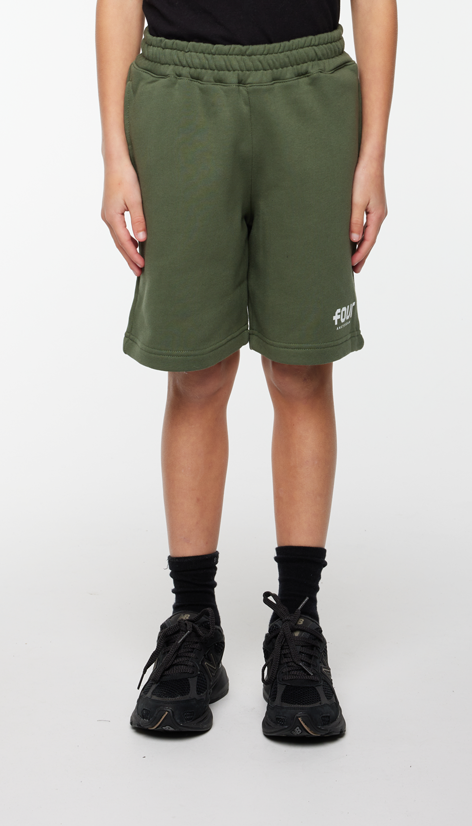 Logo Shorts Thyme