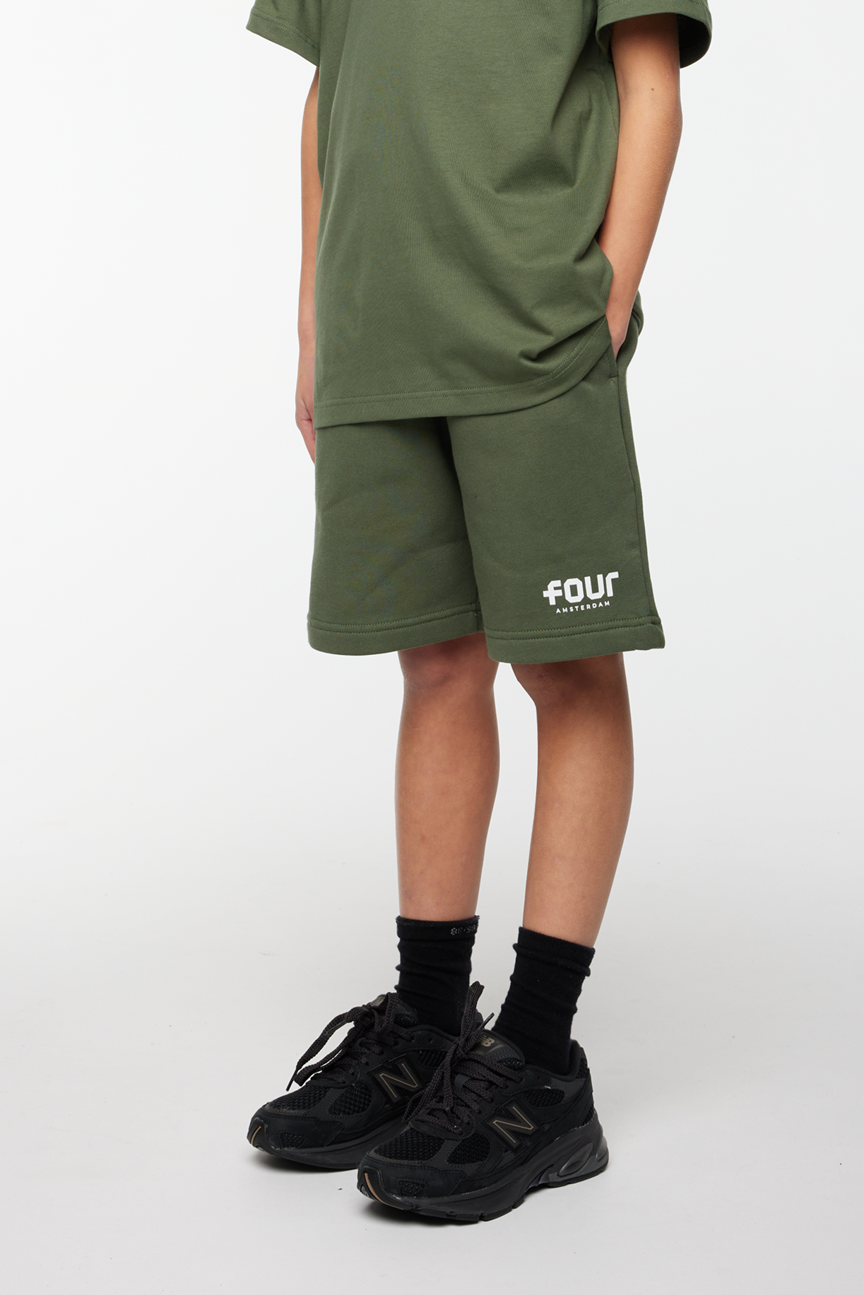 Logo Shorts Thyme
