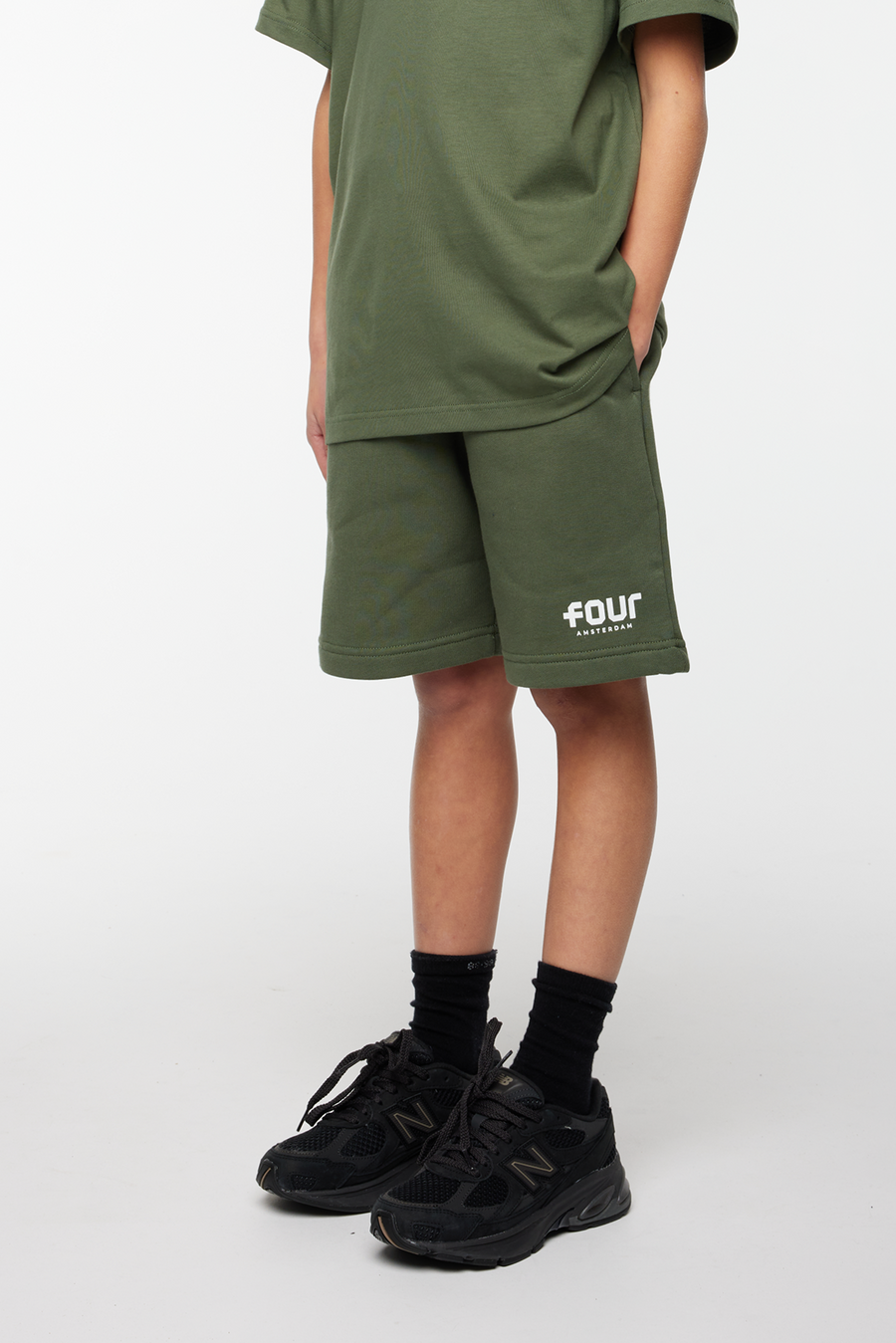 Logo Shorts Thyme