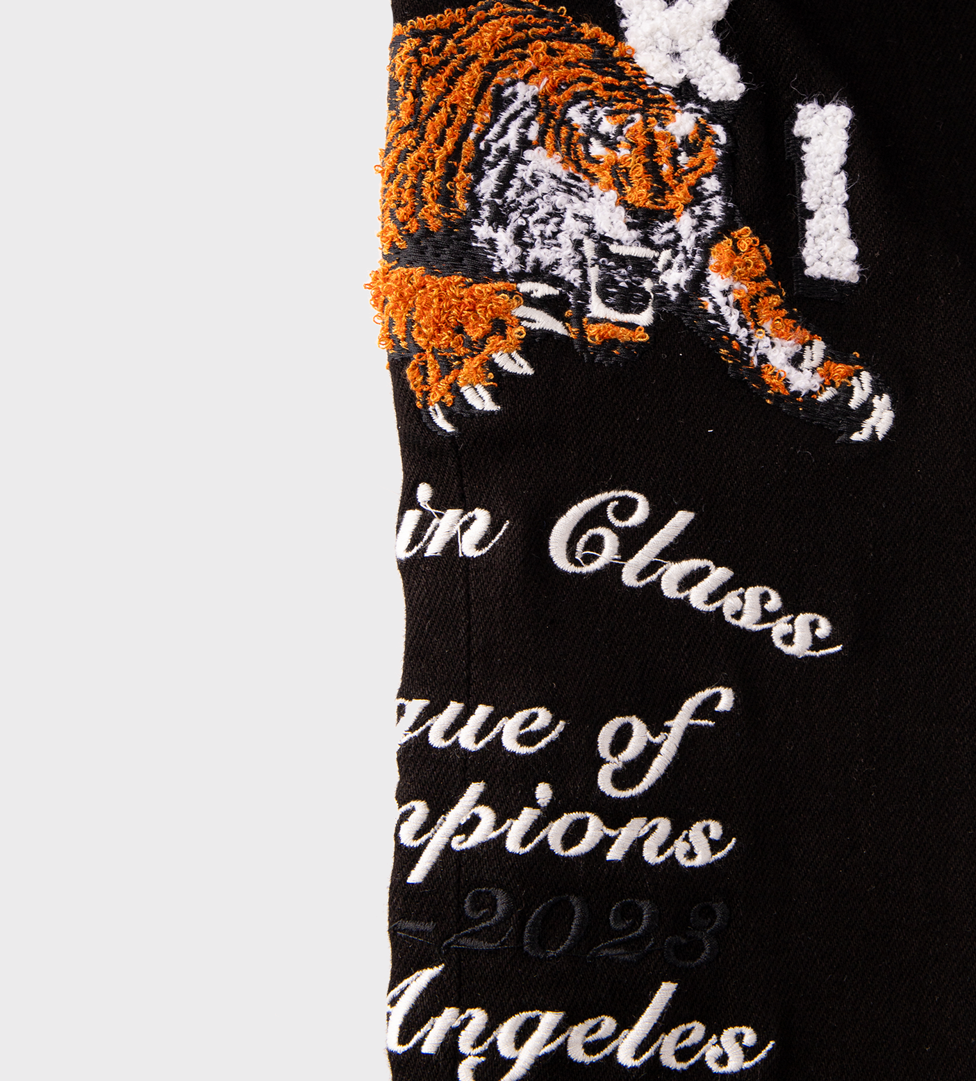 Tiger Embroidery Jeans Black