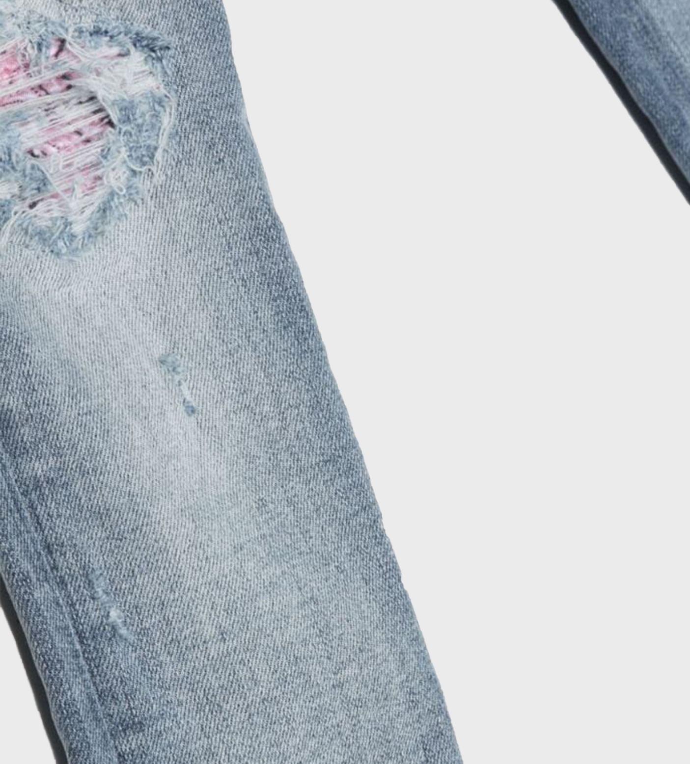 Logo-Patch Distressed-Effect Jeans Blue