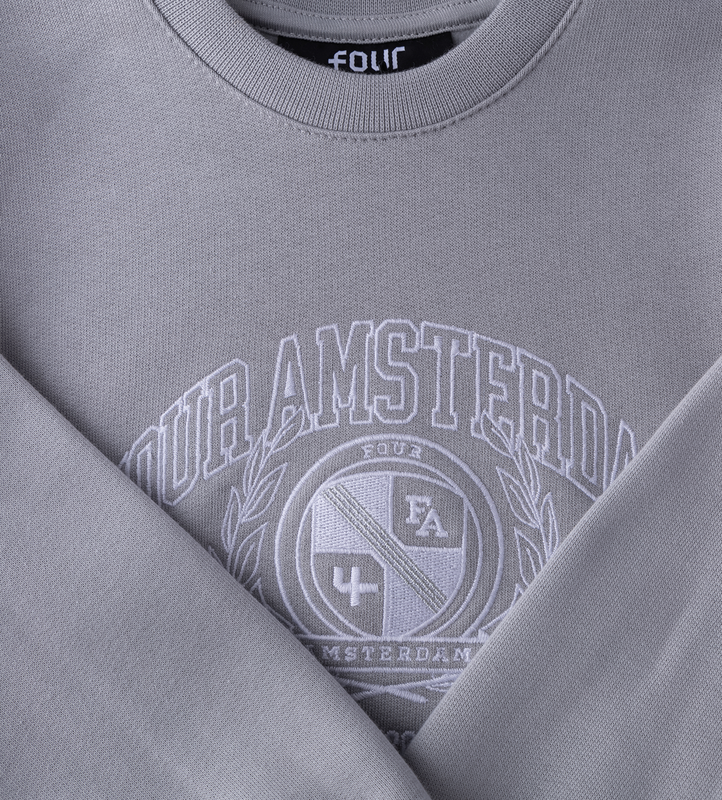 Varsity Crewneck High Rise