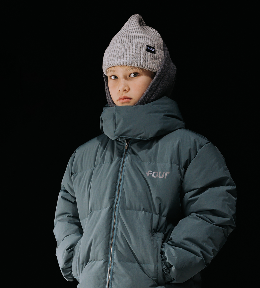 FOUR Beanie in Grey Melange