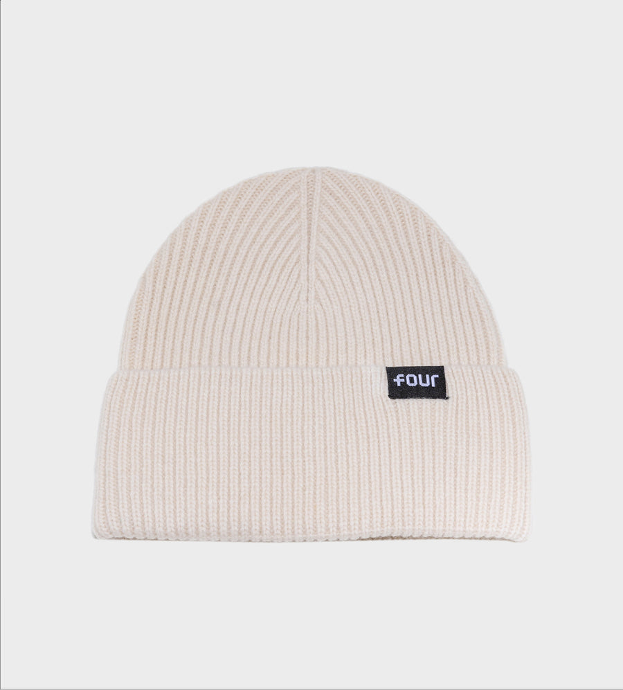 FOUR Beanie in Off-White