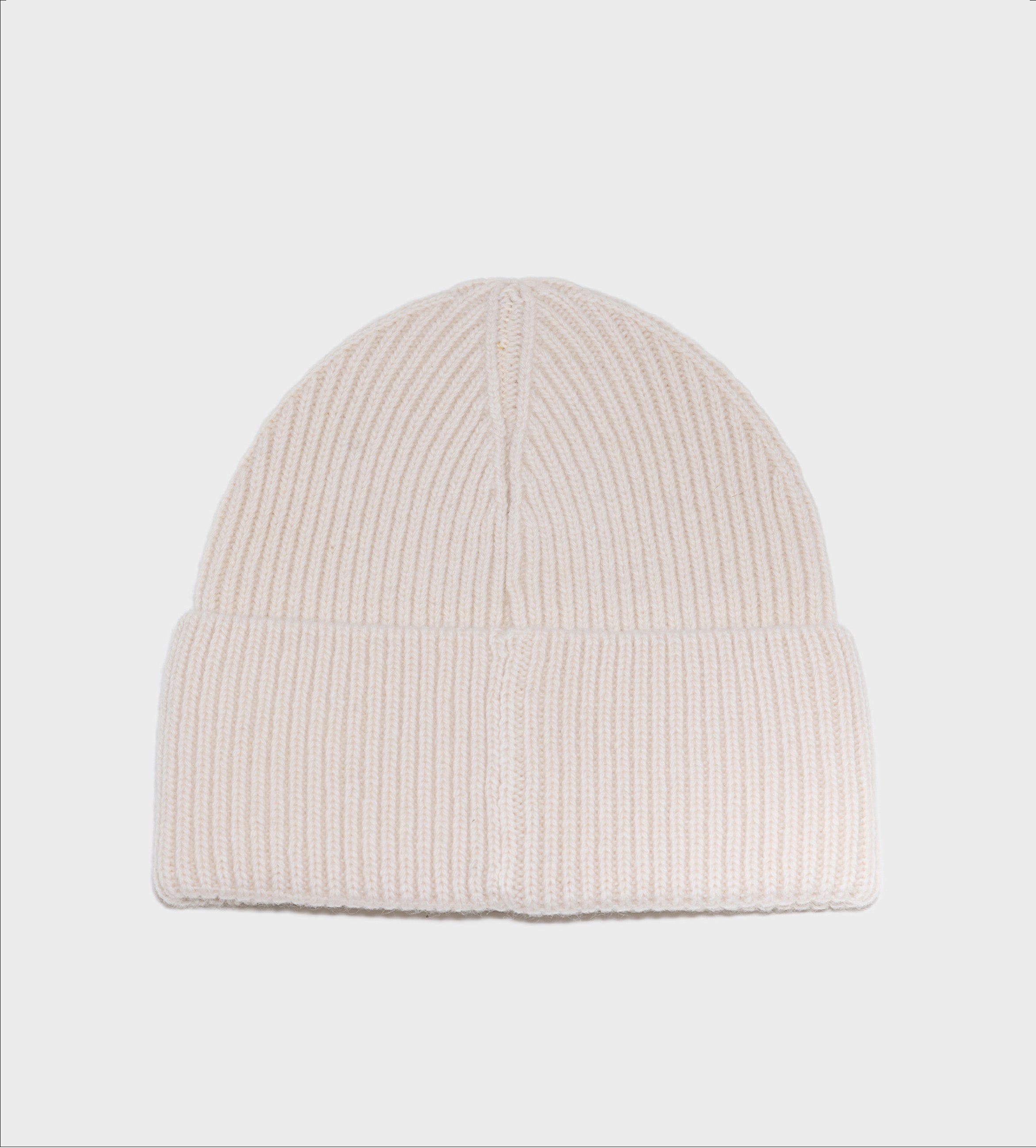 FOUR Beanie in Off-White