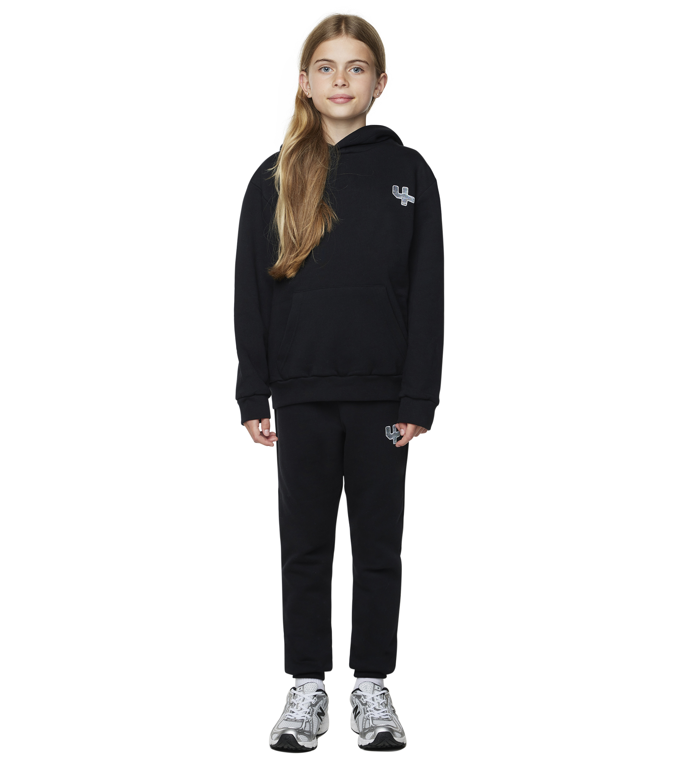 FOUR Outline Logo Hoodie in Black
