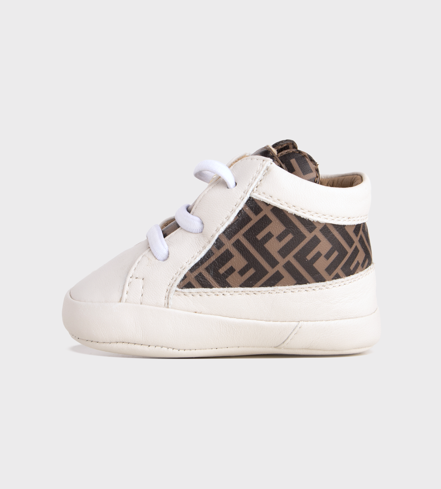 Boys 2025 fendi sneakers