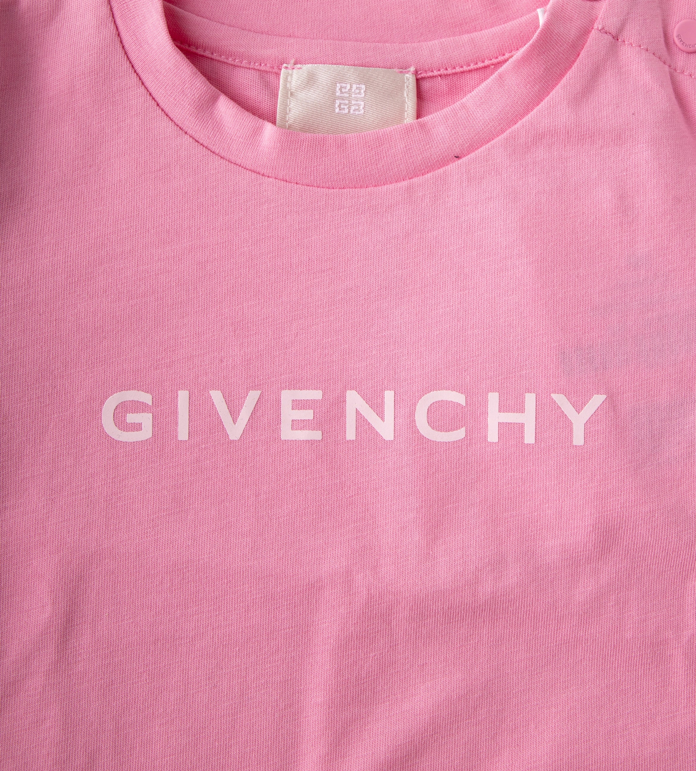 Ruffled T-Shirt Pink