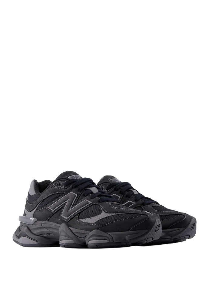 Kids 9060 Sneakers in Black Castlerock