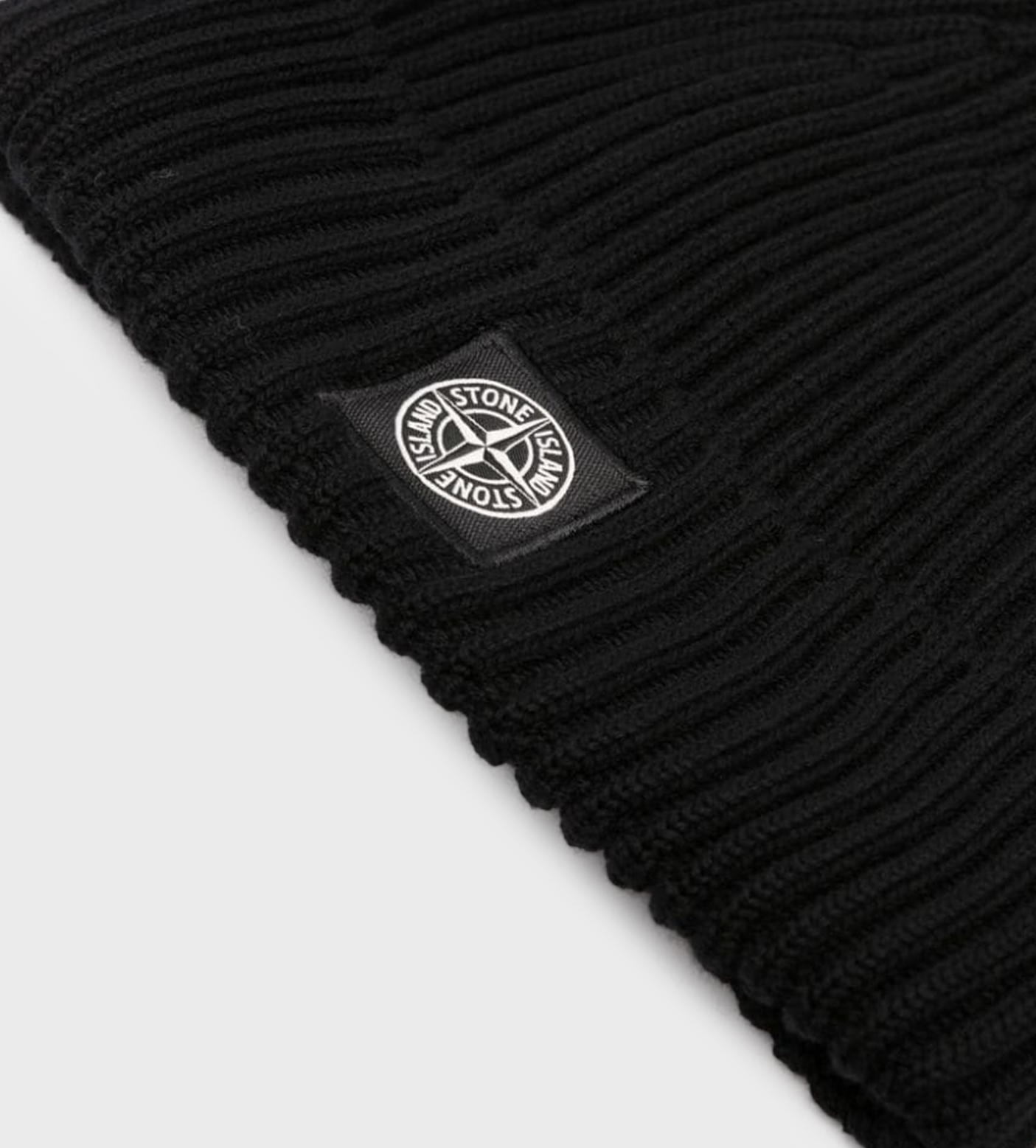 Compass Patch Beanie Black