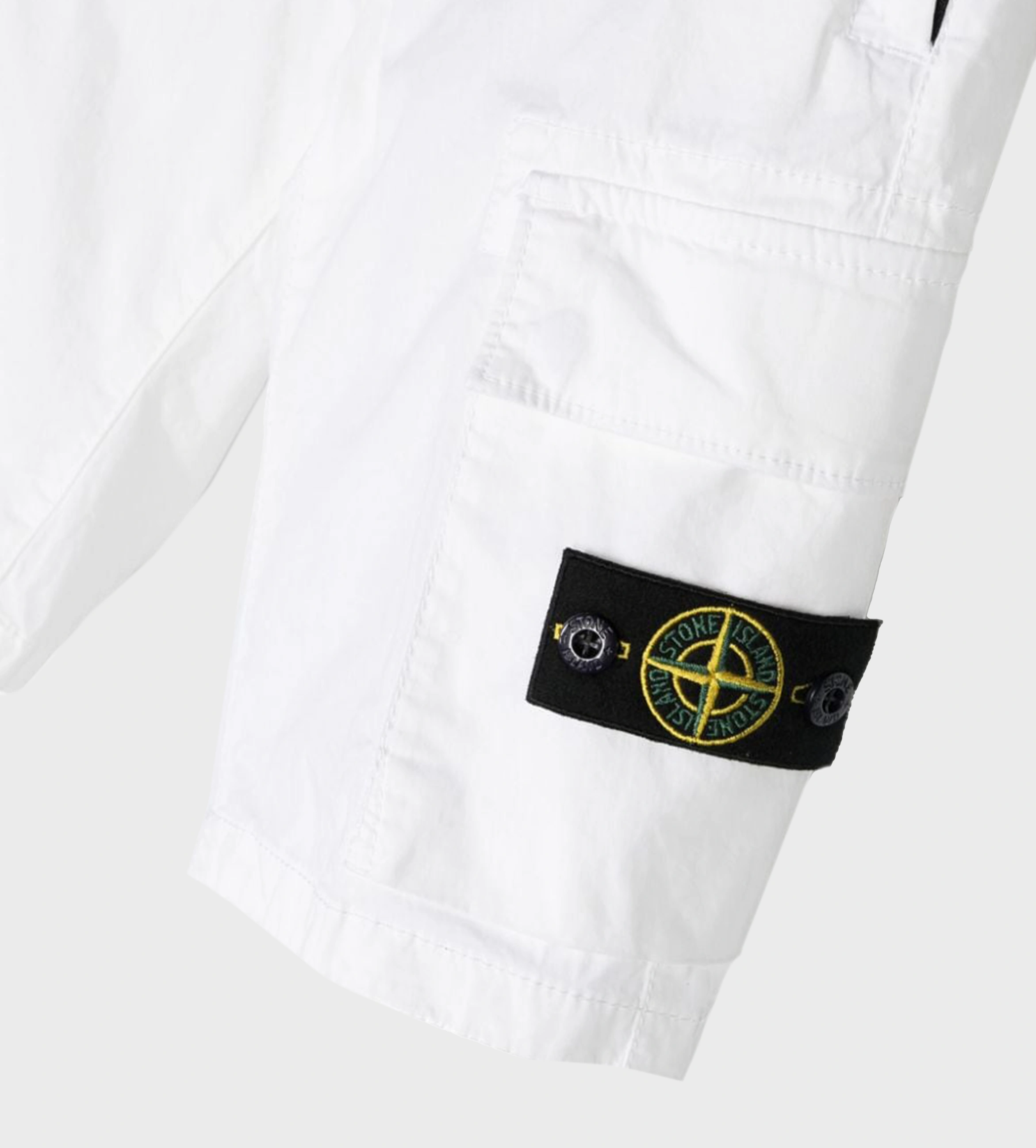 Side Compass Badge Shorts White