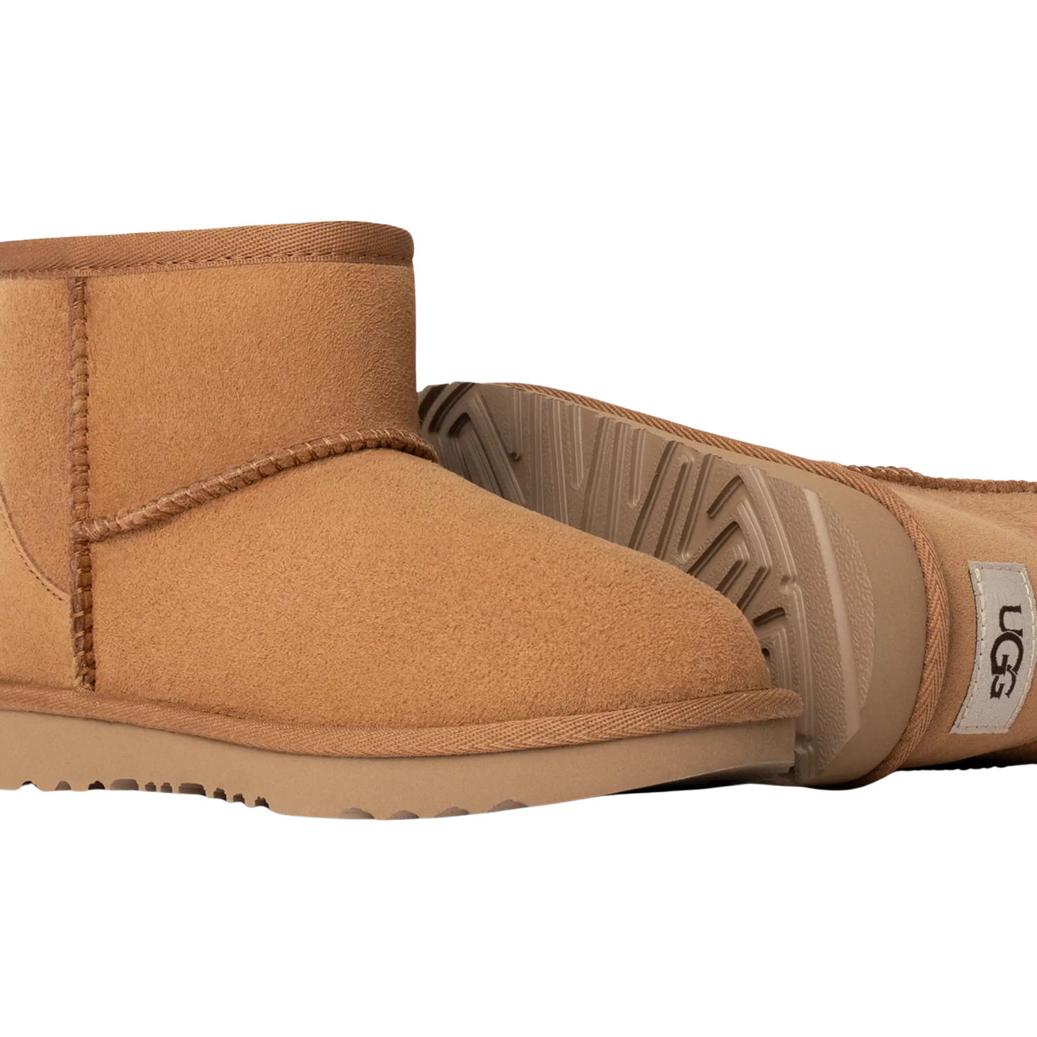 UGG Classic Mini II Kids in Chestnut (GS)