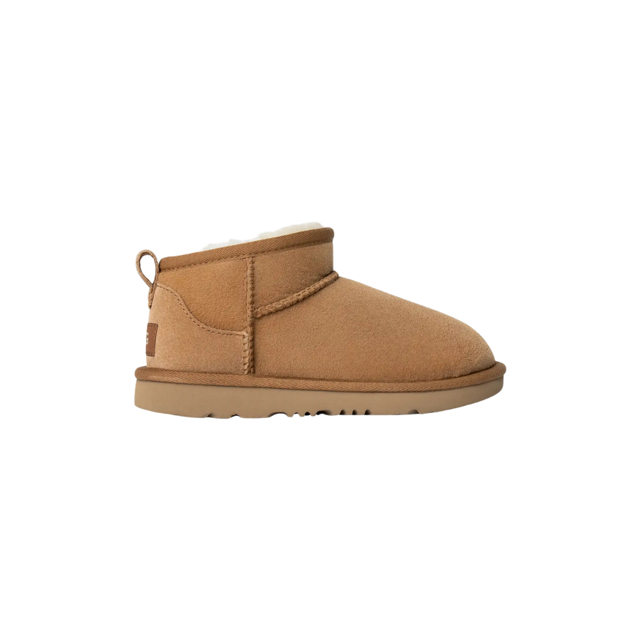 UGG Kids Classic Ultra Mini Boot in Chestnut (GS)