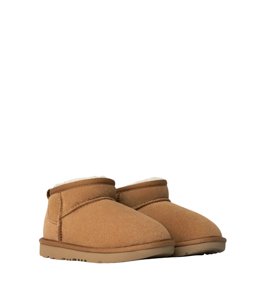 UGG Kids Classic Ultra Mini Boot in Chestnut (GS)